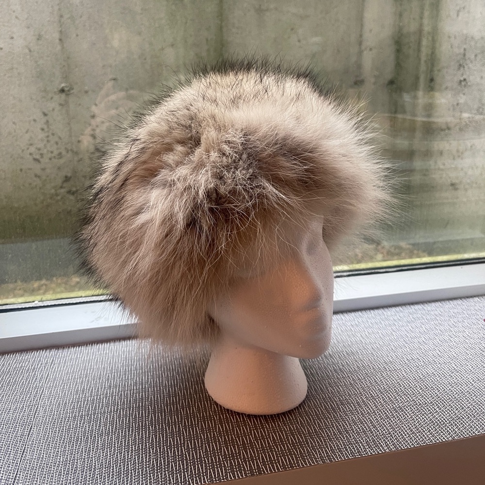 Coyote Pillbox Hat